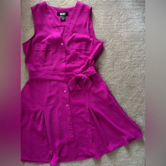 DKNY Sleeveless V-Neck Sundress - Picture 3 of 10